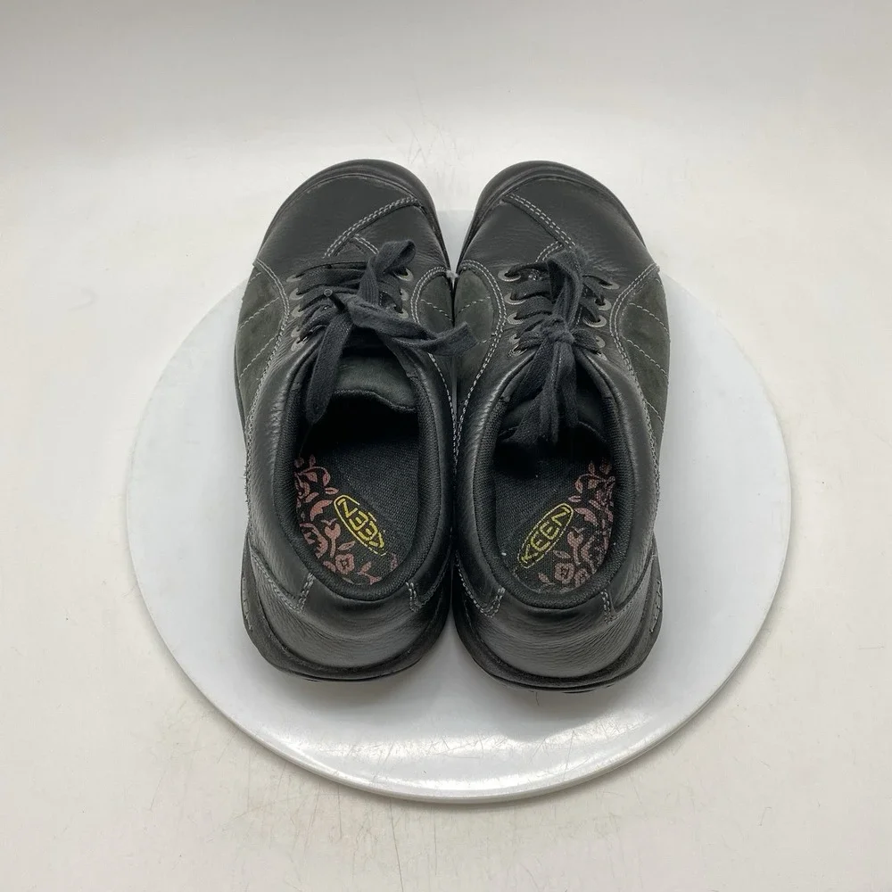 Keen size womens